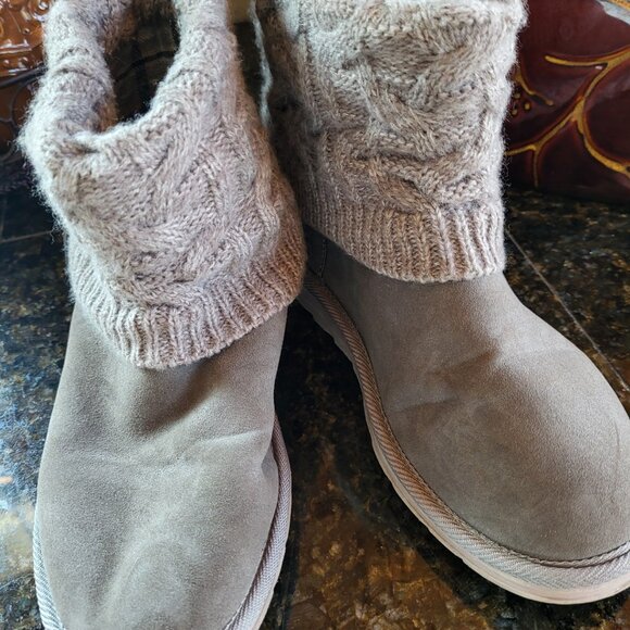 GUC Mukluks boots Size 8 - Gray - Picture 1 of 3